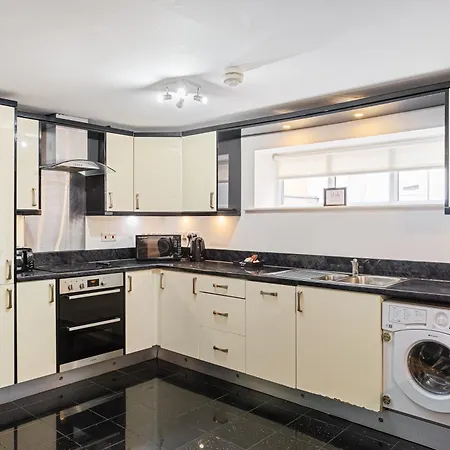 Bookbinders Centre *