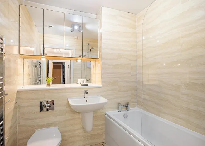 Bookbinders Centre *