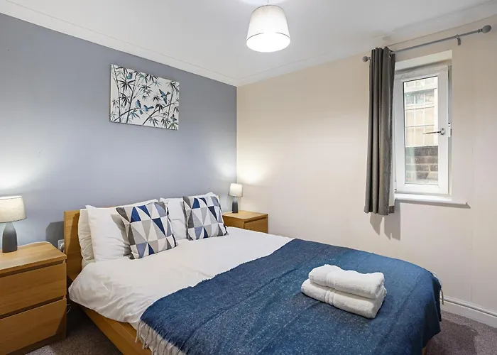 Bookbinders Centre *