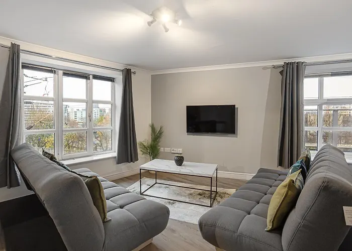 Bookbinders Centre *