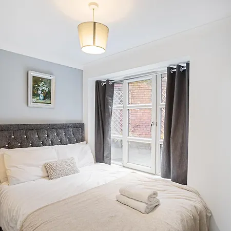 Bookbinders Centre Apartment *