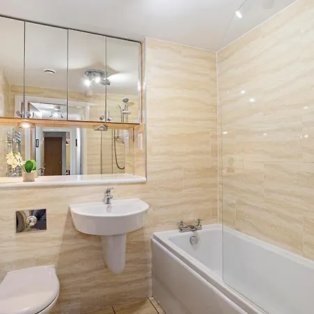 Bookbinders Centre Leeds (West Yorkshire)