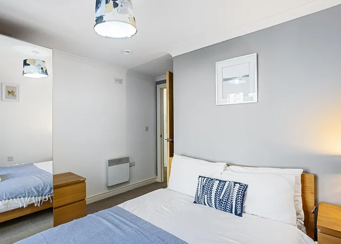 Bookbinders Centre 利兹